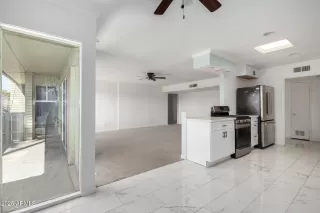 Photo #4: 6827837 Listing 