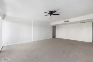 Photo #6: 6827837 Listing 