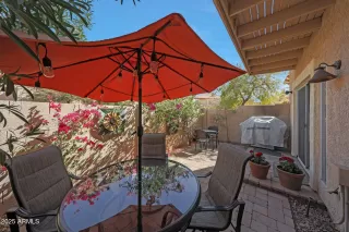 Photo #5: 6828191 Listing