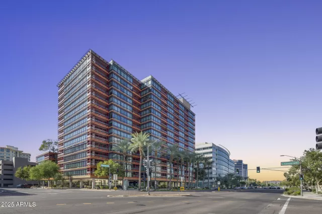 MLS: 6828230 Condo For Sale