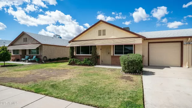 MLS: 6828343 Condo For Sale