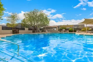 Photo #5: 6828384 Listing 