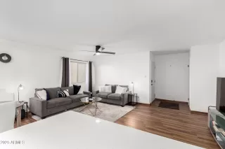 Photo #5: 6828576 Listing