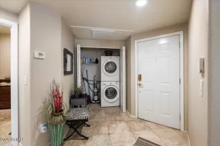 Photo #2: 6828729 Listing