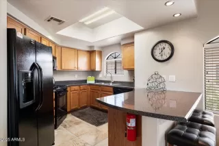 Photo #3: 6828729 Listing