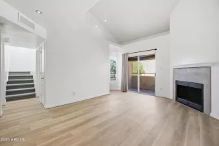 Photo #1: 6828749 Listing