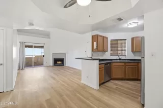 Photo #3: 6828749 Listing