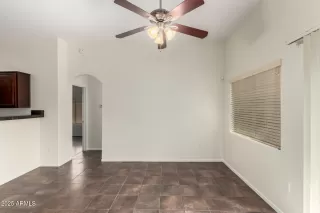 Photo #4: 6828809 Listing