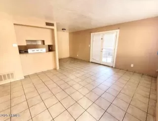 Photo #2: 6828964 Listing