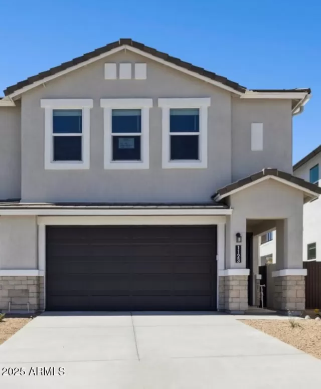 MLS: 6828996 Condo For Sale