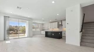 Photo #2: 6829008 Listing