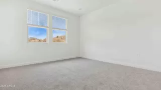 Photo #6: 6829008 Listing