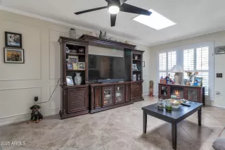 Photo #3: 6829539 Listing