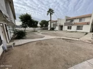 Photo #1: 6829572 Listing