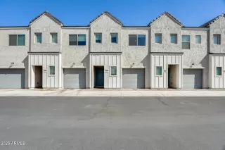 Photo #4: 6829778 Listing 