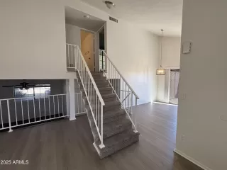 Photo #3: 6829883 Listing