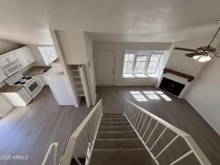 Photo #6: 6829883 Listing