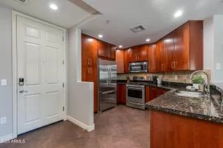 Photo #4: 6830123 Listing 