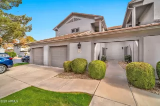 Photo #1: 6830295 Listing 