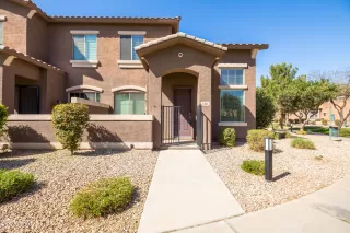 Photo #1: 6830340 Listing