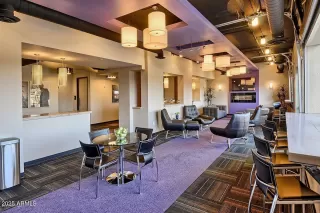 Photo #4: 6830510 Listing 