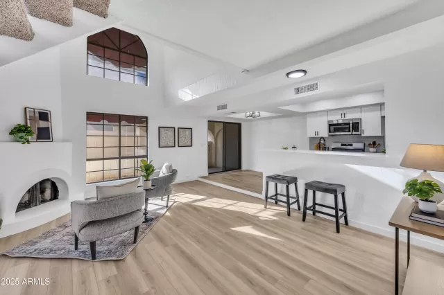 MLS: 6830513 Condo For Sale