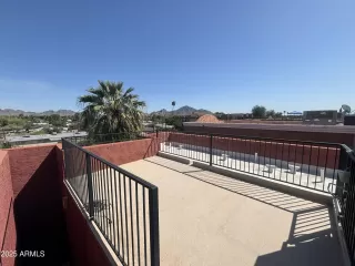 Photo #3: 6830751 Listing