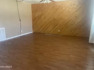 Photo #1: 6830879 Listing