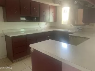 Photo #2: 6830879 Listing