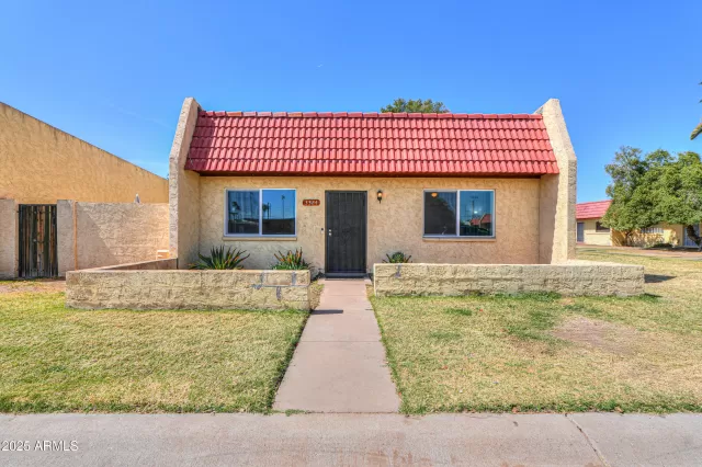 MLS: 6831077 Condo For Sale