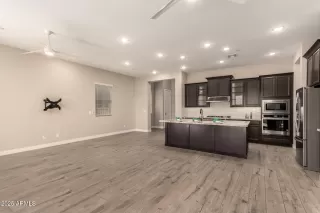 Photo #1: 6831165 Listing