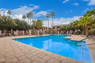 Photo #2: 6831227 Listing