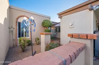 More Details about MLS # 6831412 : 1005 W BERRIDGE LANE