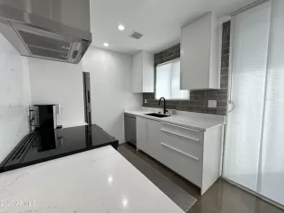 Photo #1: 6831453 Listing