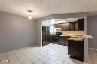 Photo #6: 6831471 Listing 