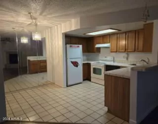 Photo #2: 6831714 Listing 