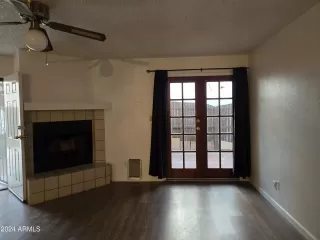 Photo #5: 6831714 Listing 