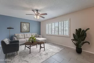 Photo #3: 6832041 Listing