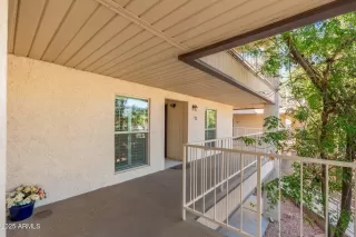 Photo #3: 6832222 Listing