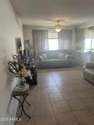 Photo #1: 6832271 Listing