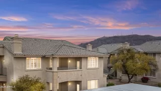 Photo #3: 6832395 Listing