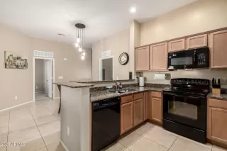 Photo #6: 6833004 Listing 