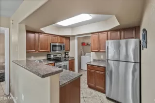 Photo #1: 6833045 Listing 