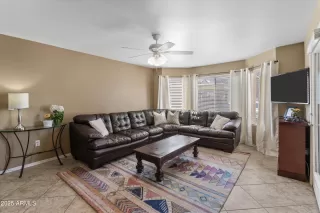 Photo #5: 6833045 Listing 