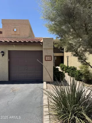 Photo #1: 6833512 Listing 