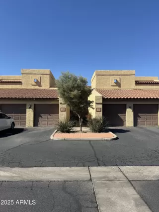 Photo #6: 6833512 Listing 
