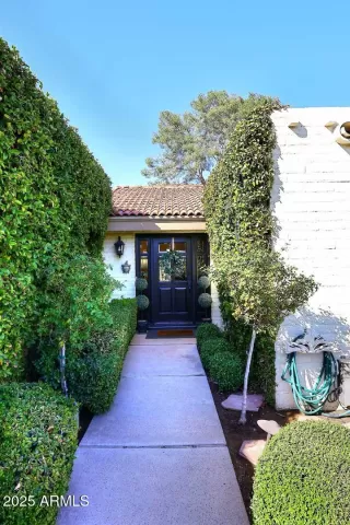 Photo #1: 6833582 Listing 