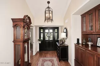 Photo #2: 6833582 Listing 