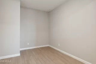 Photo #4: 6833610 Listing