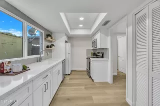 Photo #6: 6833670 Listing 